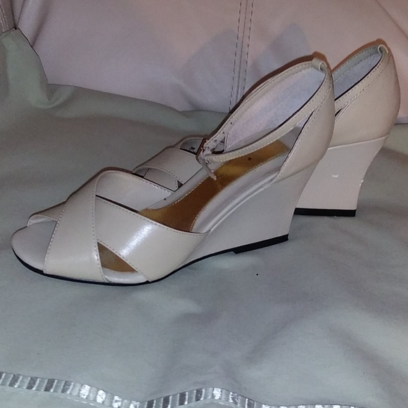 FJ-Cinderella of Boston Cream Wedge Heel 3M - Picture 10 of 11